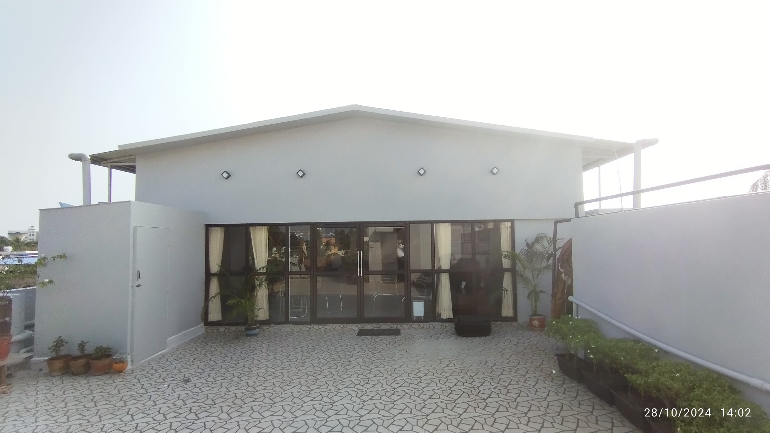 Ishan Tulsiyan Bungalow Roof Room