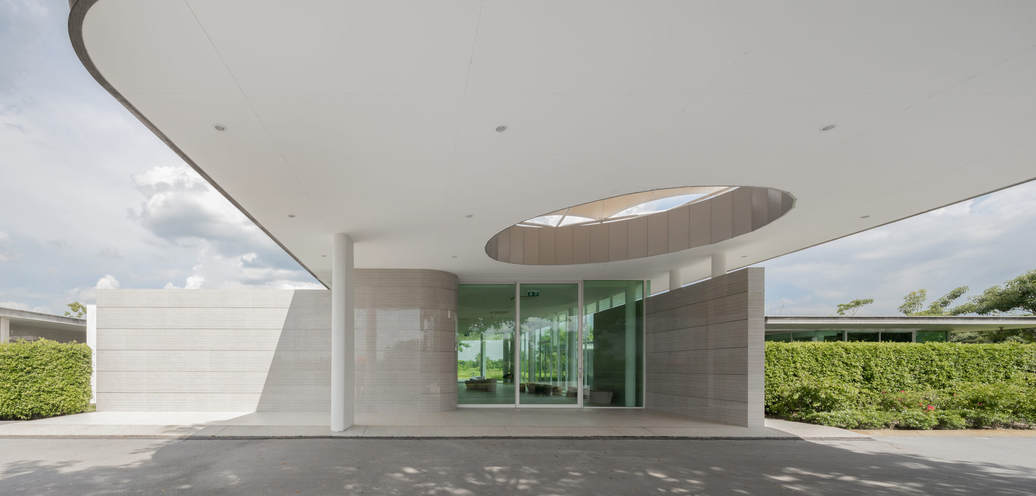 Wall Ceiling