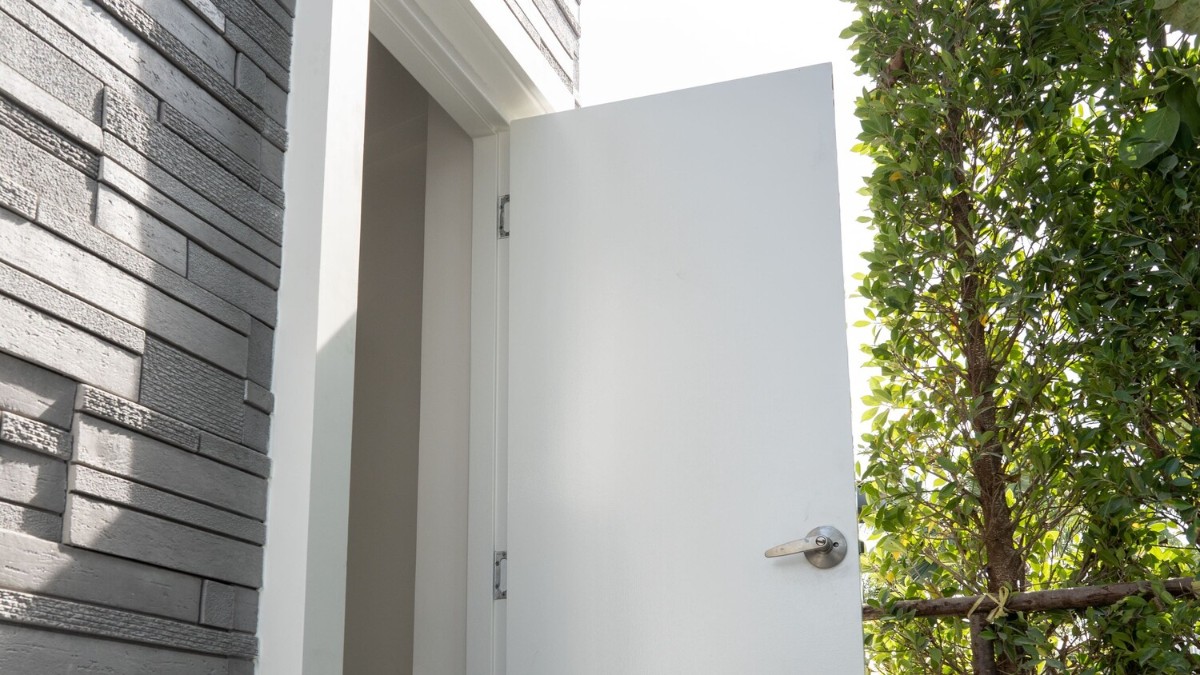 doorframe