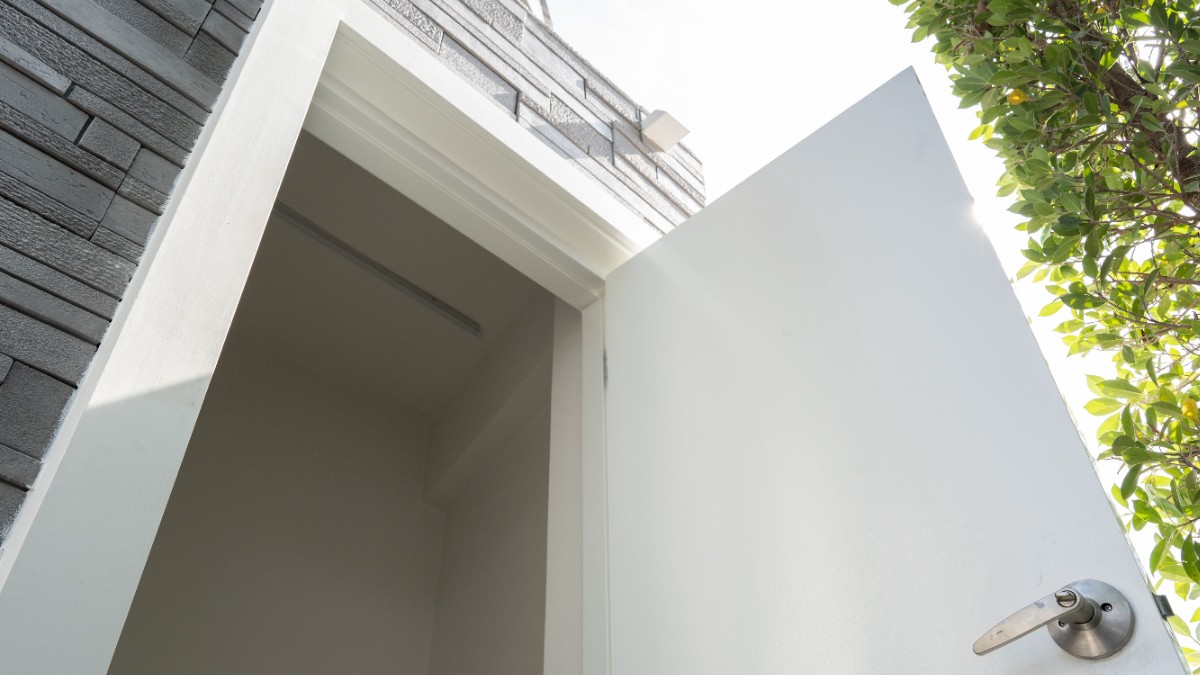 doorframe
