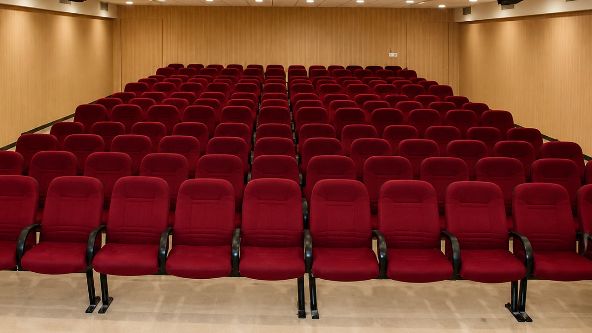mahaveer_auditorium_1